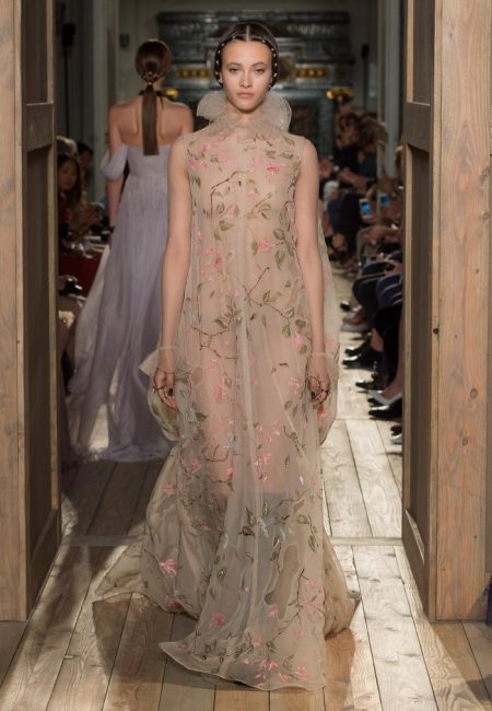 Valentino Goes Shakespearean for Fall Haute Couture
