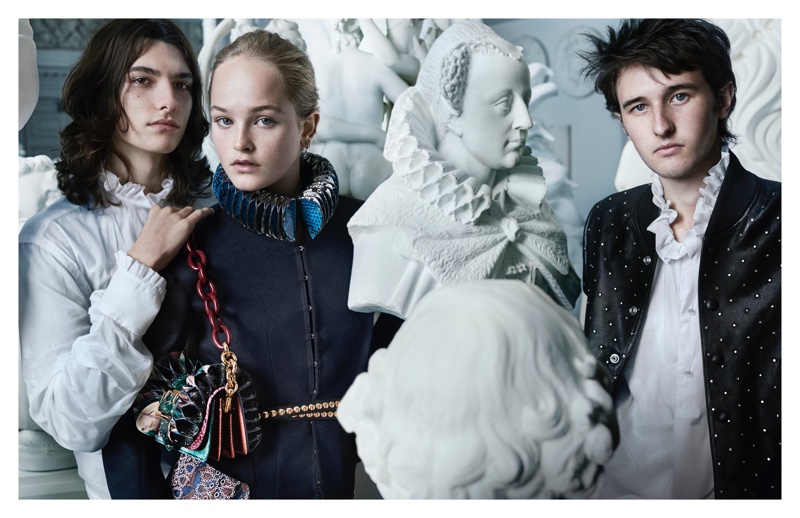 Burberry September 2016 campaign with Jean Campbell, Cavan McCarthy and Alex Dragulele 