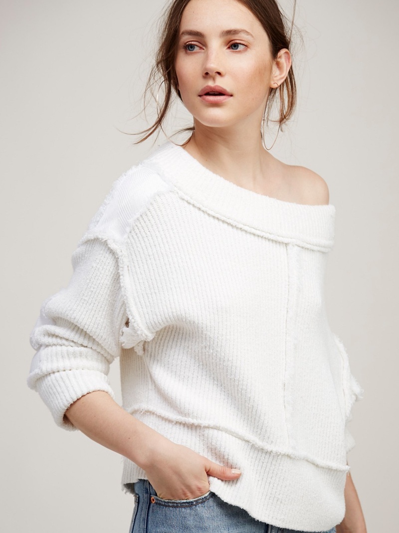 Layer Up: 10 Comfy Pullover Sweaters for Fall