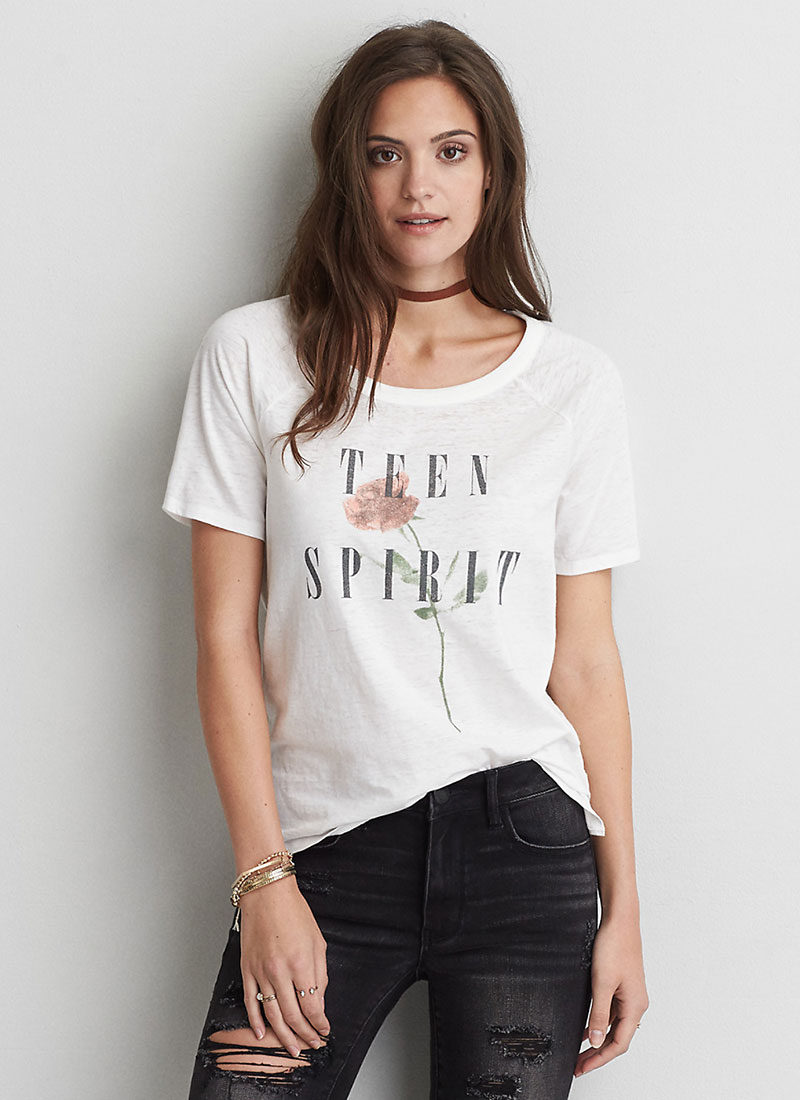 AEO Teen Spirit Graphic Raglan T-Shirt