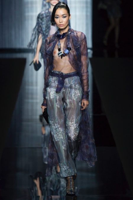 Armani Turns Up the Charm for Spring 2017