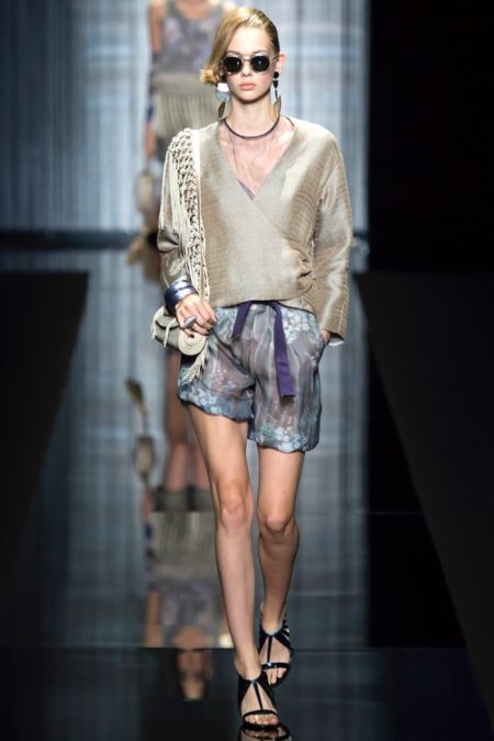 Armani Turns Up the Charm for Spring 2017