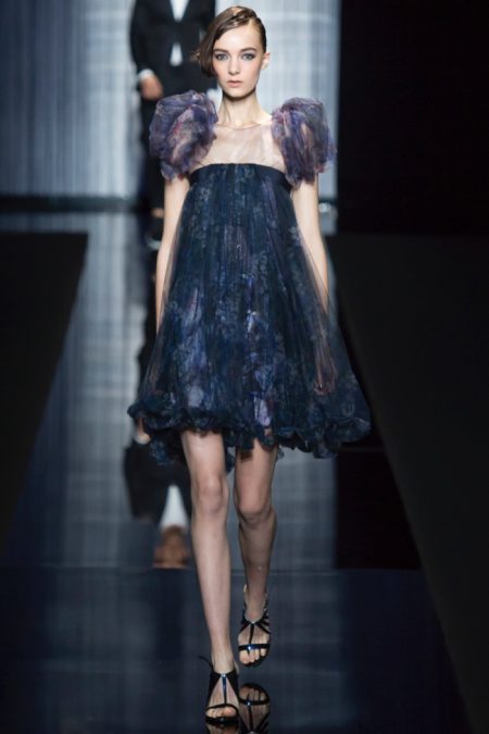 Armani Turns Up the Charm for Spring 2017