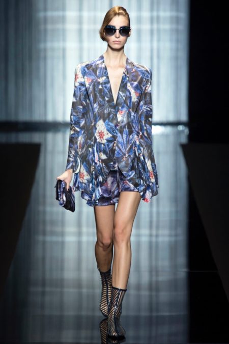 Armani Turns Up the Charm for Spring 2017