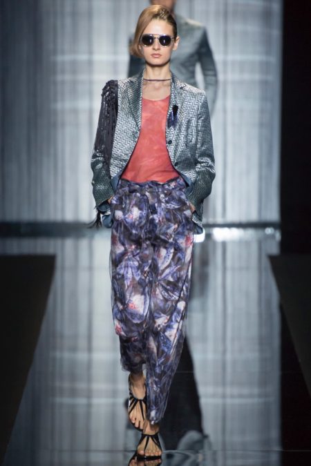 Armani Turns Up the Charm for Spring 2017