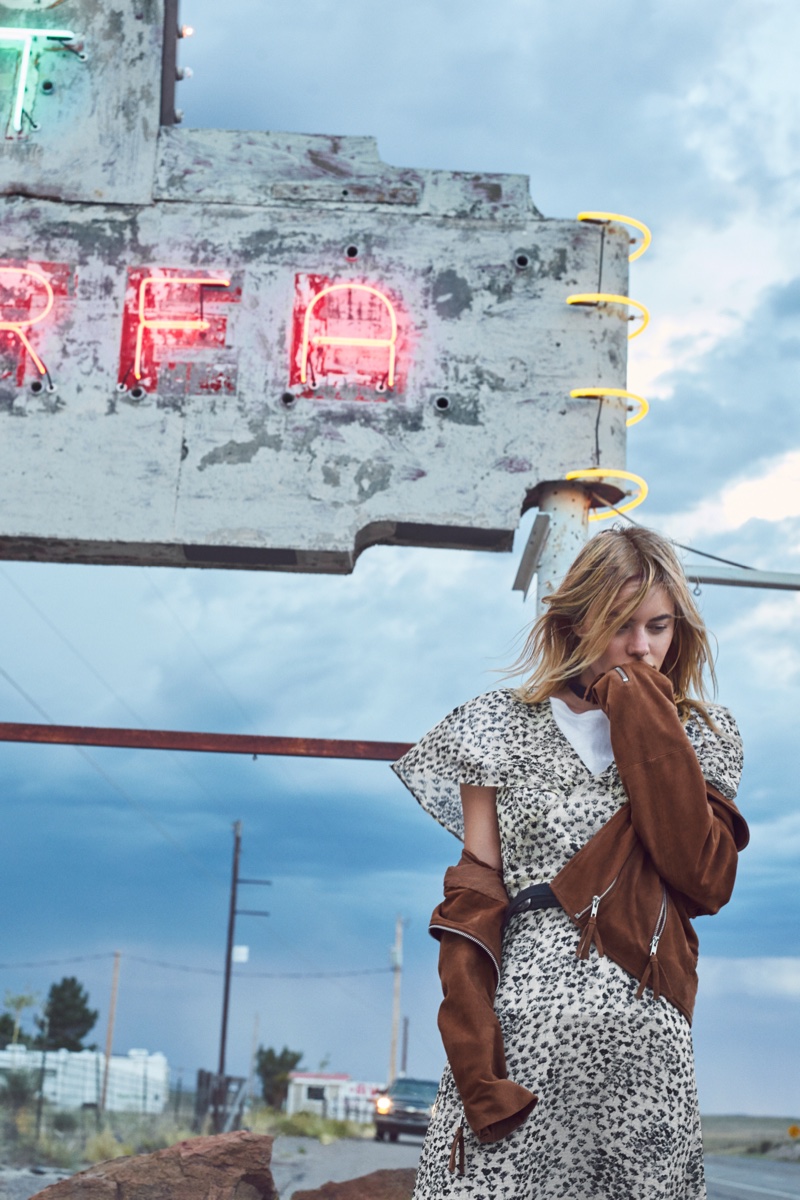 Camille Rowe poses in Marfa, Texas for Mango's Journeys campaign