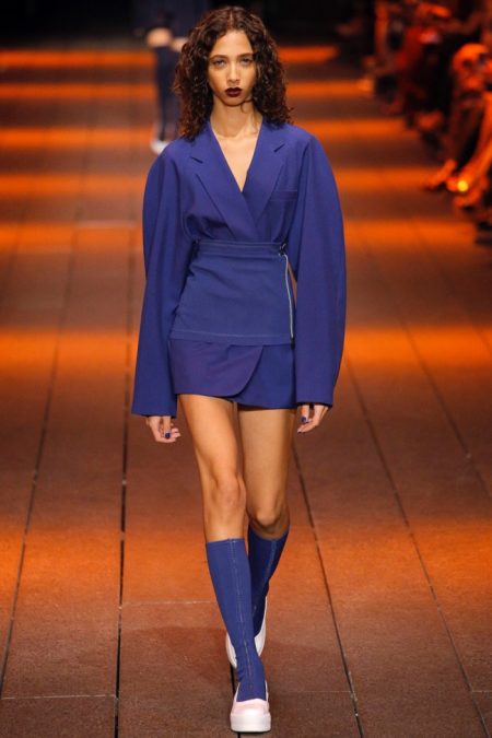 DKNY Looks to the Future for Spring 2017