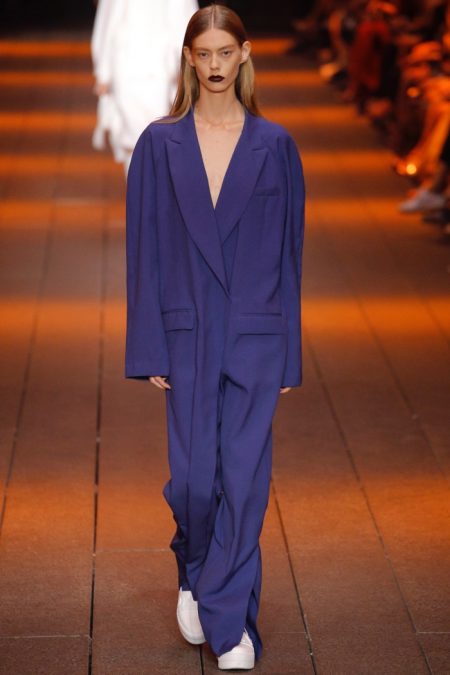 DKNY Looks to the Future for Spring 2017