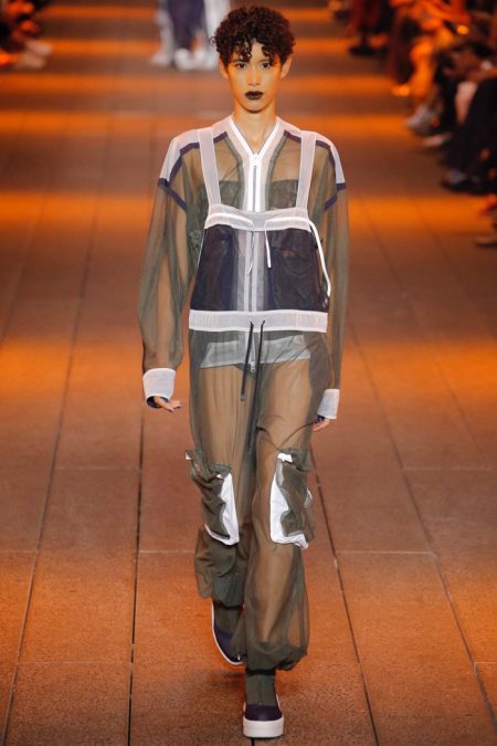 DKNY Looks to the Future for Spring 2017
