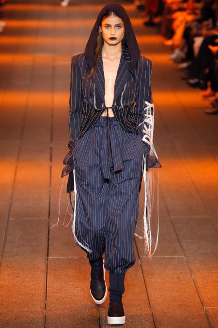 DKNY Looks to the Future for Spring 2017