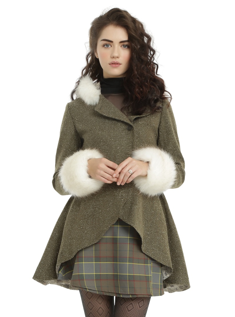 Outlander x Hot Topic Claire Riding Coat