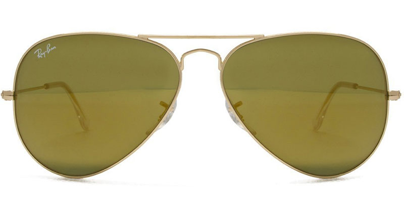 Classic Aviator sunglasses from Ray-Ban