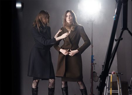 Just In: Carine Roitfeld x Uniqlo's Fall 2016 Collection Just In: Carine Roitfeld x Uniqlo's Fall 2016 Collection