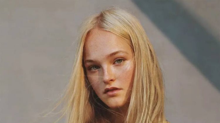 Jean Campbell Looks Lovely in Burberry for Modern Weekly China