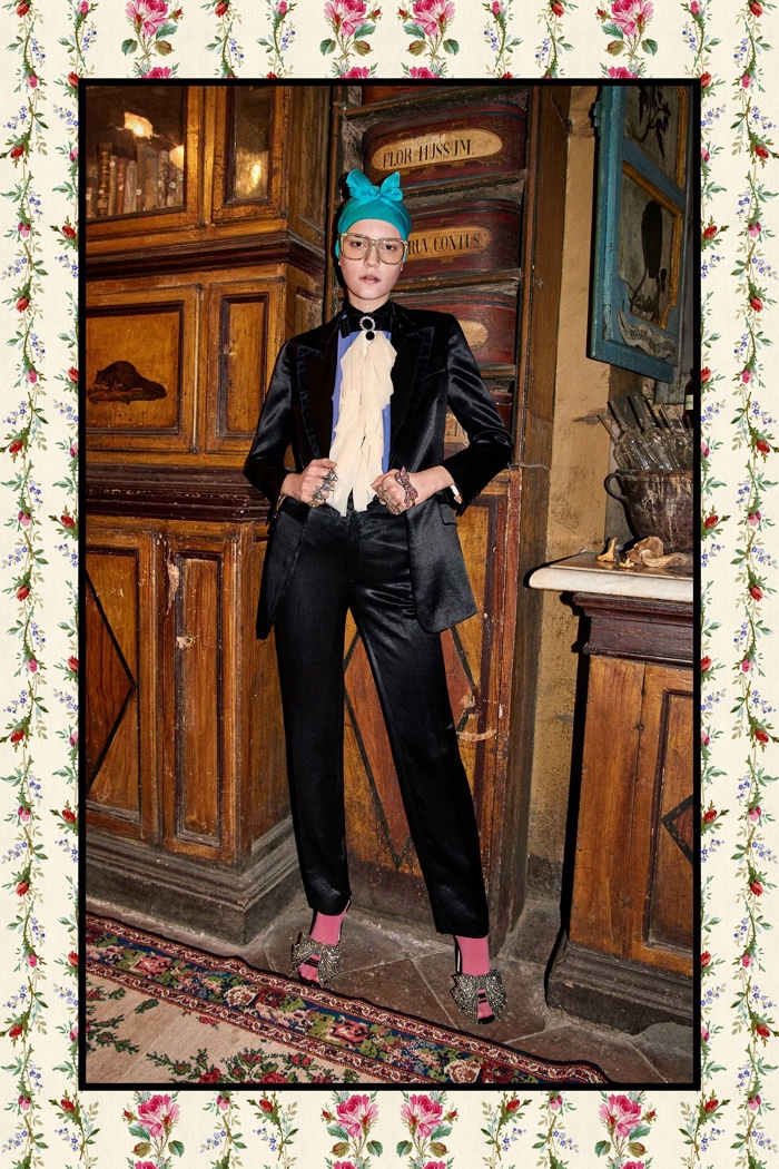Black pantsuit - Gucci Pre-fall 2017 collection