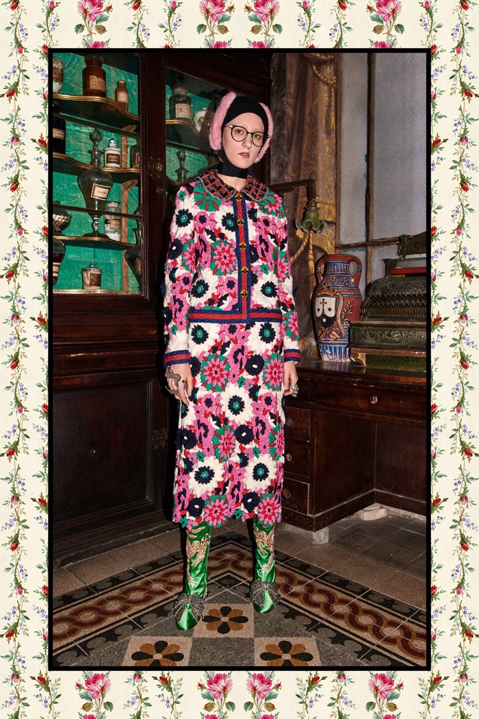Floral print jacket with matching skirt and embellished boots - Gucci Pre-Fall 2017 collection