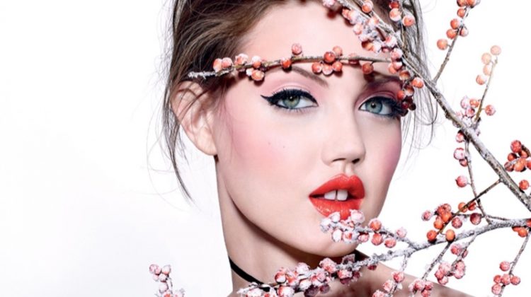 Lindsey Wixson Charms in Spring Beauty Looks for Vogue Russia
