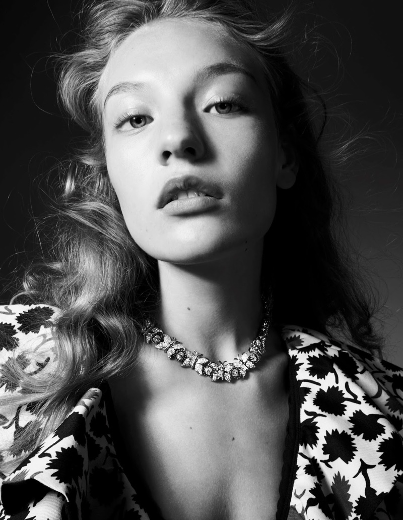 Captured in black and white, the model wears Tiffany & Co. necklace with Emanuel Ungaro jacket