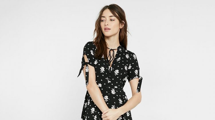 Wish List: Channel 90’s Style in Express’ Floral Print Dress