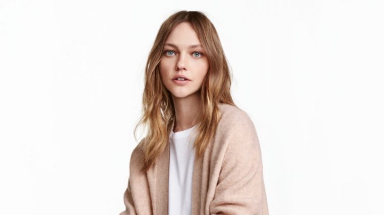 Wish List: H&M’s Cozy Oversized Cardigan Sweater