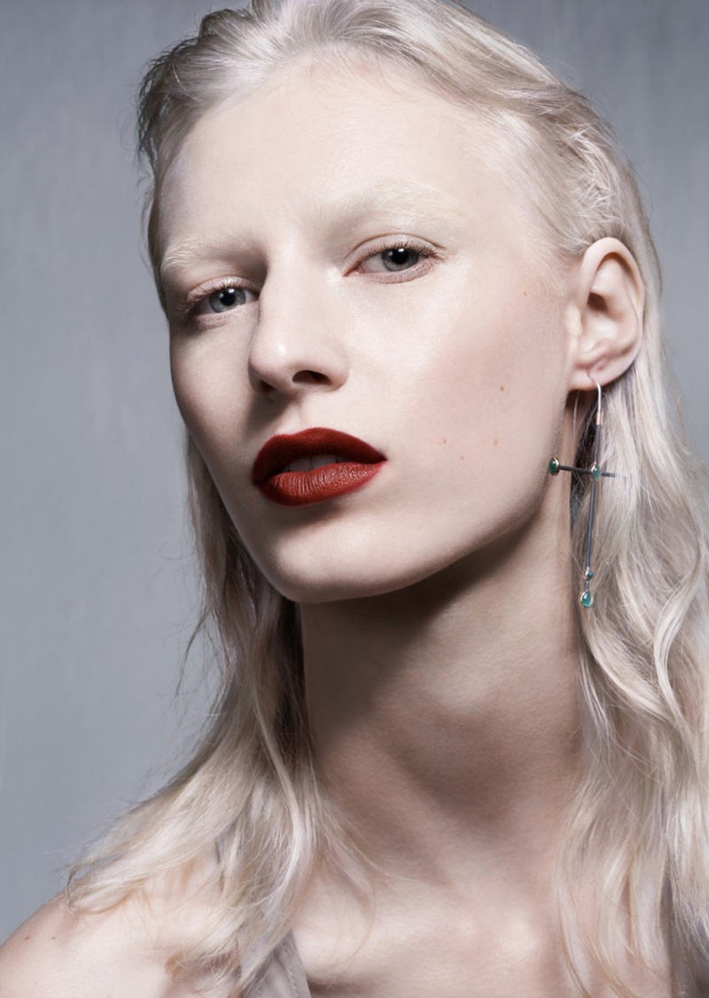Julia Nobis models dark red lipstick shade