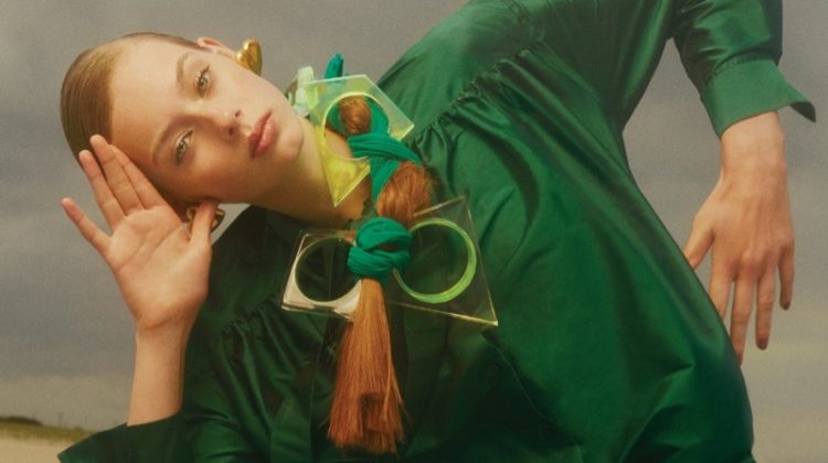 Lauren de Graaf Shows Off Her Moves in Vogue China ME