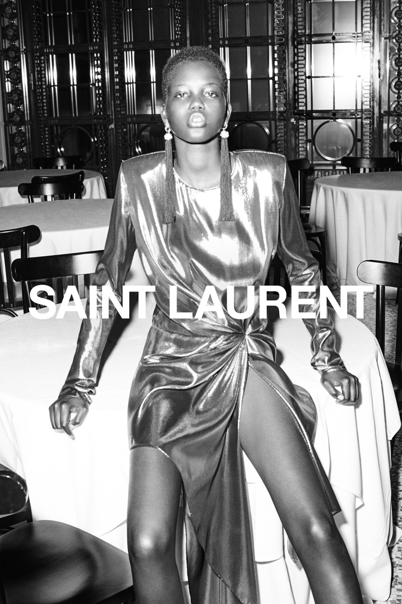 Saint Laurent launches the spring 2017 campaign