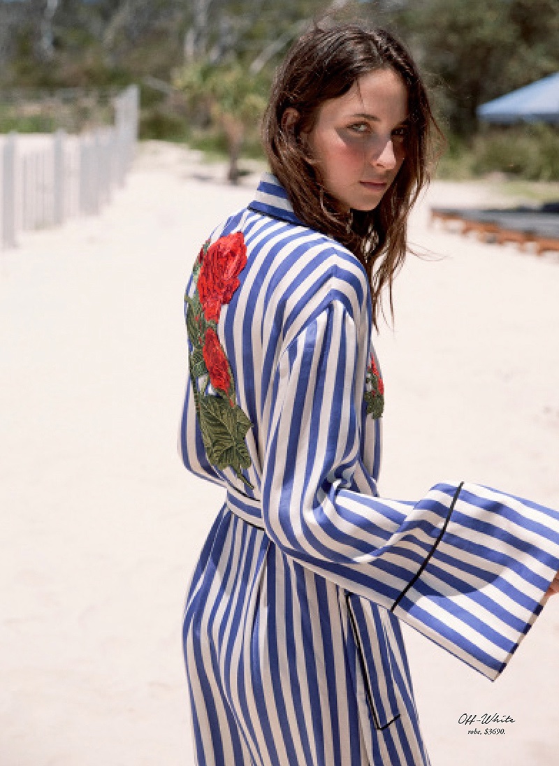 Waleska Gorczevski Models Chic Beach Style for Harper's Bazaar ...