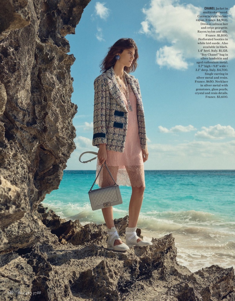 Antonina Petkovic wears complete look from Chanel