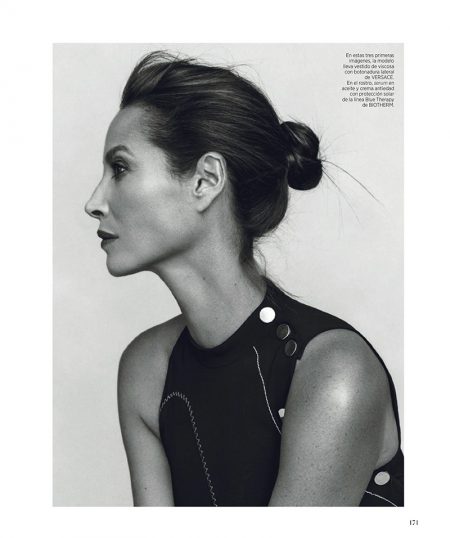 Christy Turlington Looks Beyond Elegant in Harper's Bazaar Spain