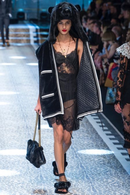 Dolce & Gabbana Ushers in a New Renaissance for Fall 2017