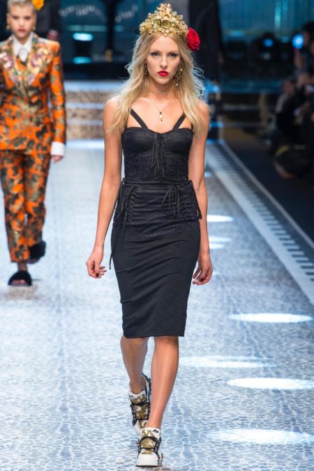 Dolce & Gabbana Ushers in a New Renaissance for Fall 2017