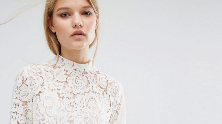Wish List: A Super Chic White Lace Top