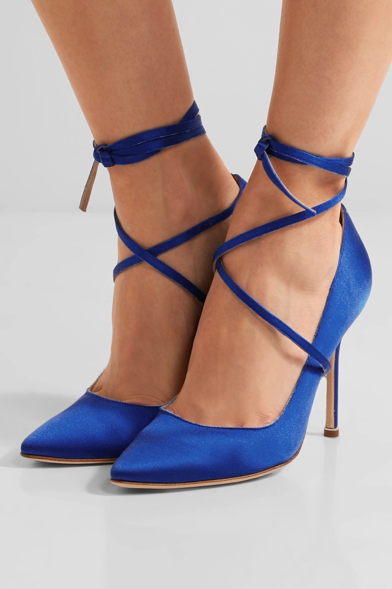 Vetements x Manolo Blahnik Satin Pumps