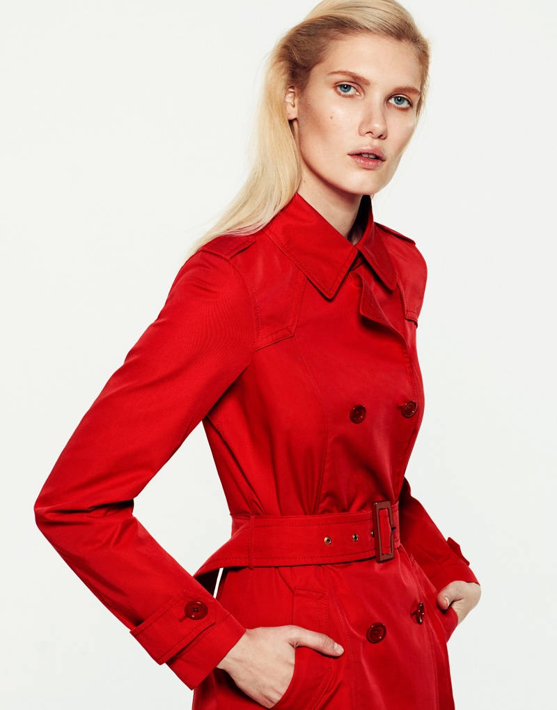 Yulia Terentieva models Herno cotton trench coat