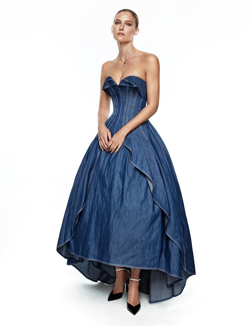 Bar Refaeli models Carolina Herrera gown with Bulgari necklace and Nina Ricci heels