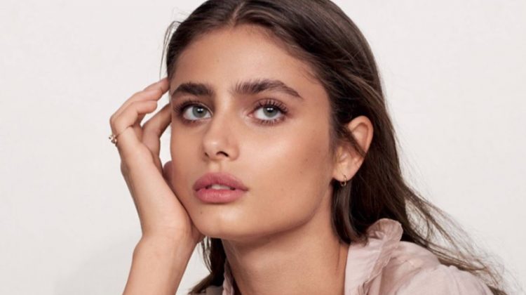 Taylor Hill models Marie Lichtenberg blouse, And…Paris earrings and Pascale Monvoisin ring