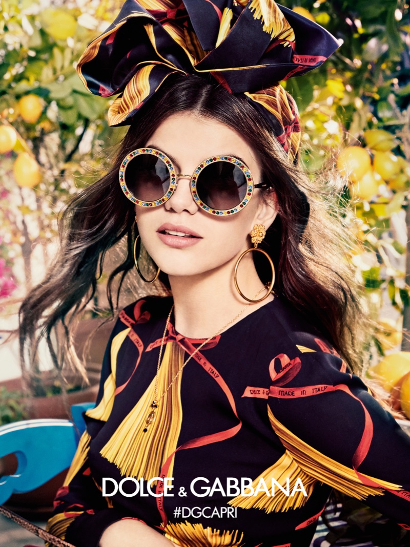 Circular framed sunglasses appear in Dolce & Gabbana Eyewear's spring-summer 2017 campaign
