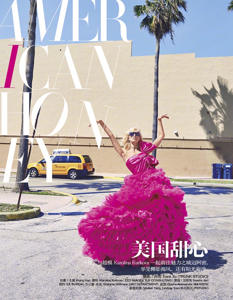 Model Karolina Kurkova wears Zuhair Murad hot pink gown