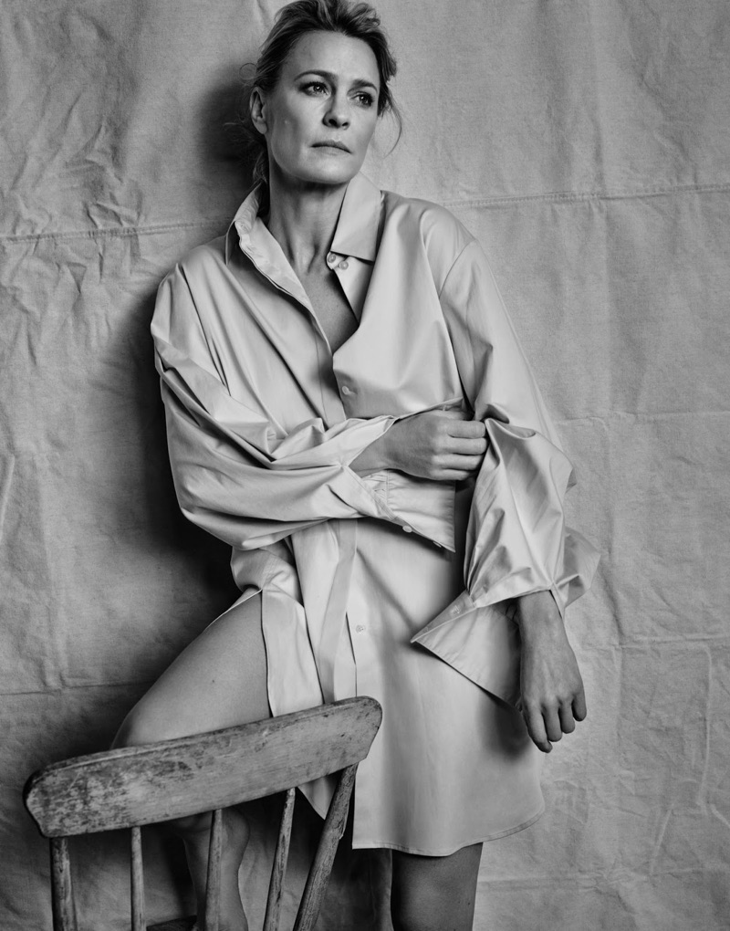 Actress Robin Wright wears The Row shirt