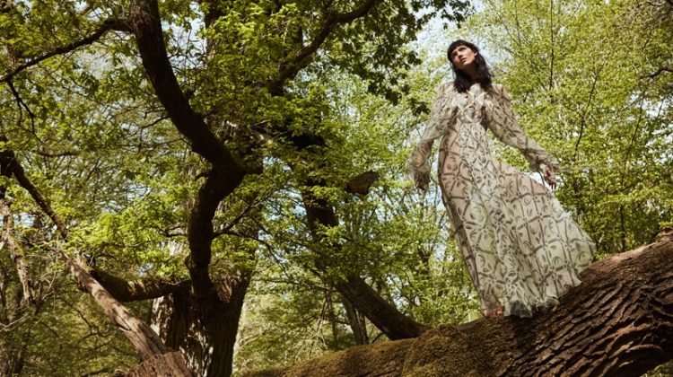 Anya Lyagoshina Heads Outdoors in Folk Style for ELLE France