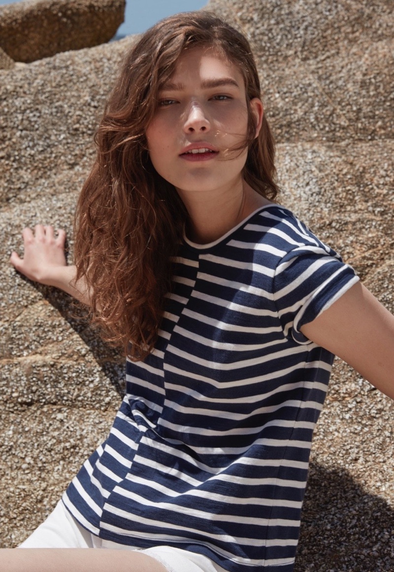 Everlane The Beach Tee in Stripe