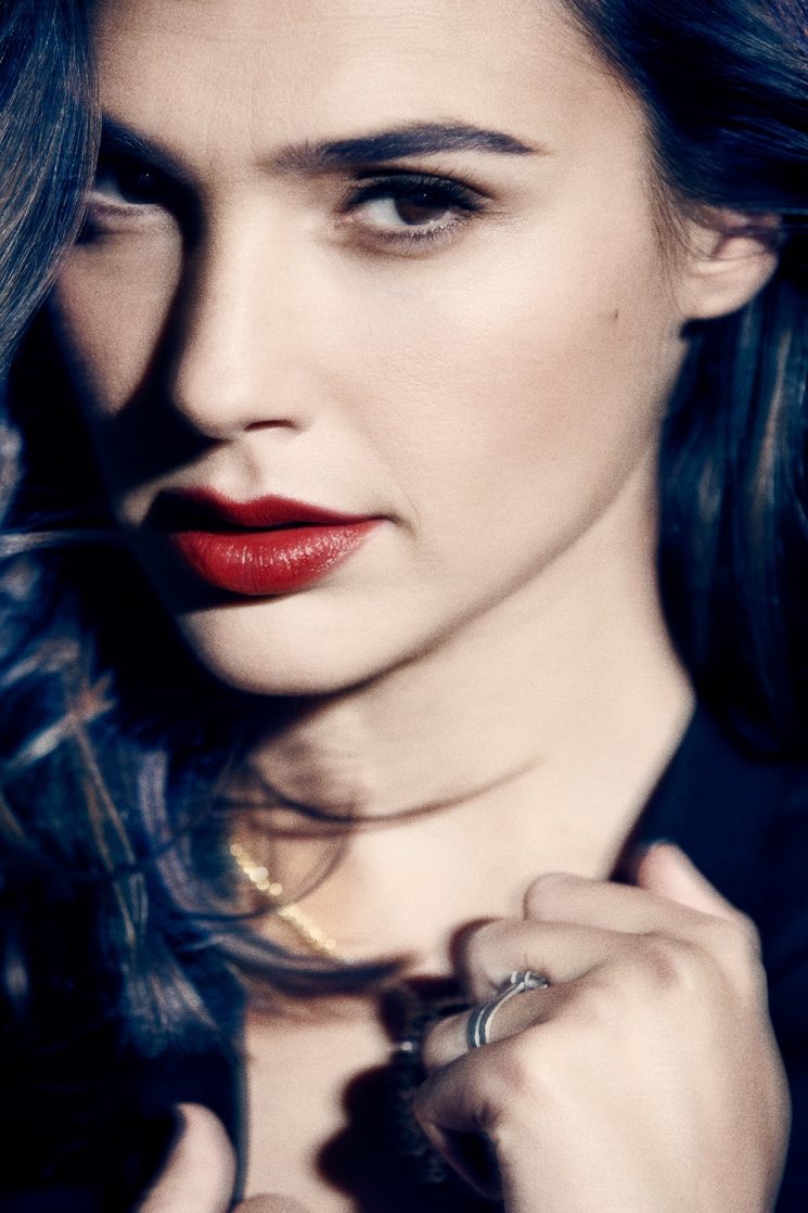 Getting her closeup, Wonder Woman actress Gal Gadot wears bold red lipstick shade