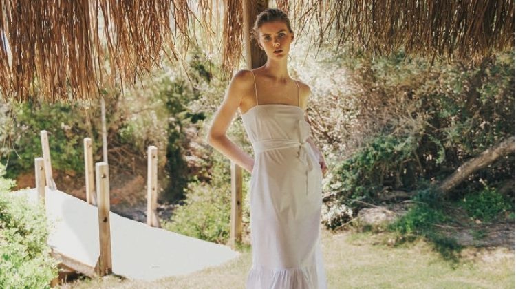 Anouk Sanders Wears All-White Looks for Harper’s Bazaar Turkey