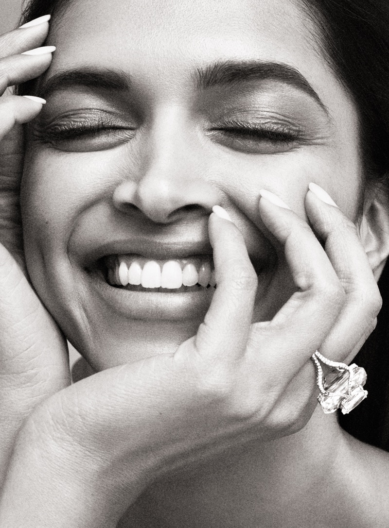 Flashing a smile, Deepika Padukone shows off a dazzling ring