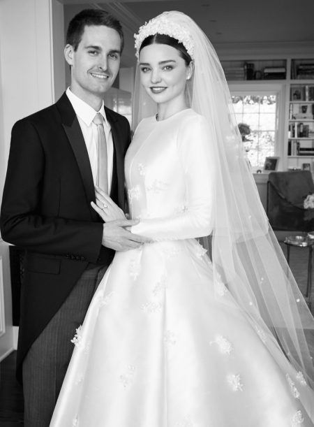 Miranda Kerr's Dior Wedding Dress is an Absolute Dream - See the Vogue Photos! Newlyweds Miranda Kerr and Evan Spiegel pose for Vogue magazine