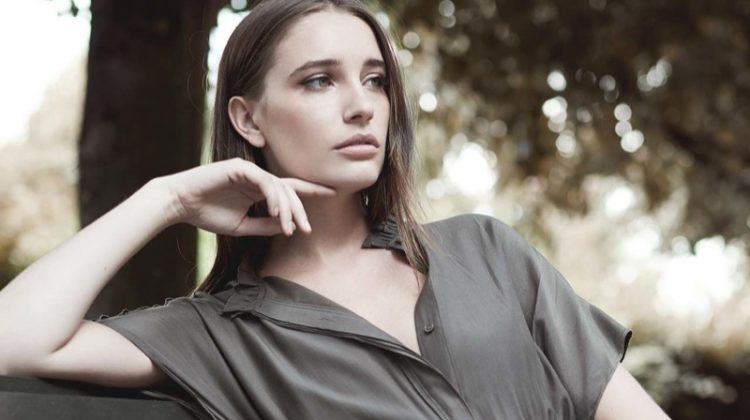 5 Casual Wardrobe Staples from REISS REISS Isabeli Short Sleeved Dress $345