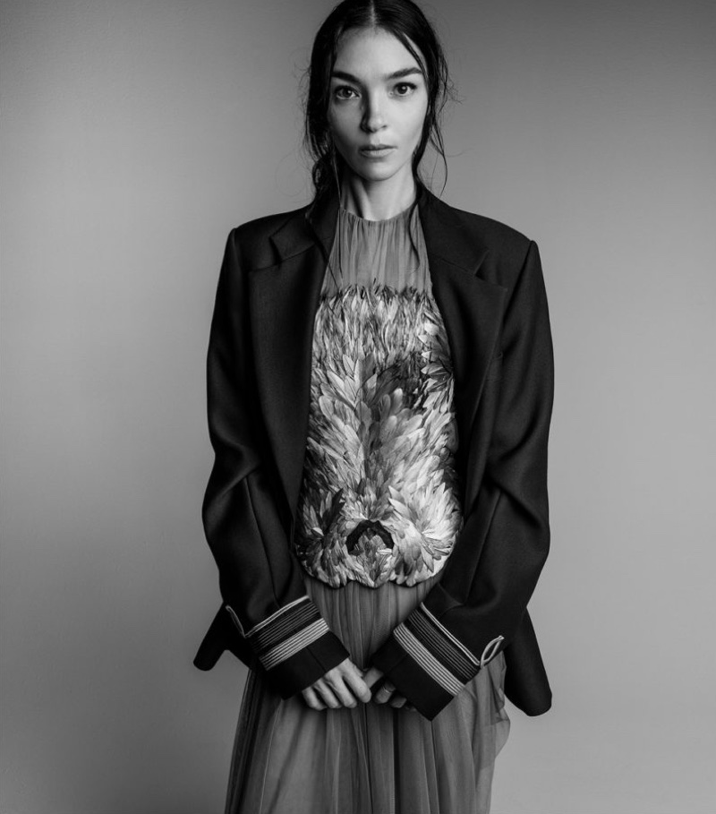 An image from Vera Wang's fall-winter 2017 campaign starring Mariacarla Boscono