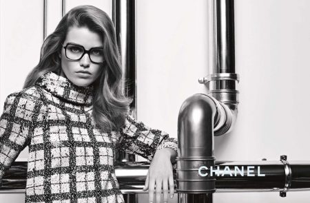 Luna Bijl Looks Chic in Chanel's Fall 2017 Eyewear Campaign Chanel Eyewear launches fall-winter 2017 campaign