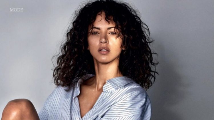 Noemie Lenoir Poses in Chic Styles for L’Officiel Switzerland